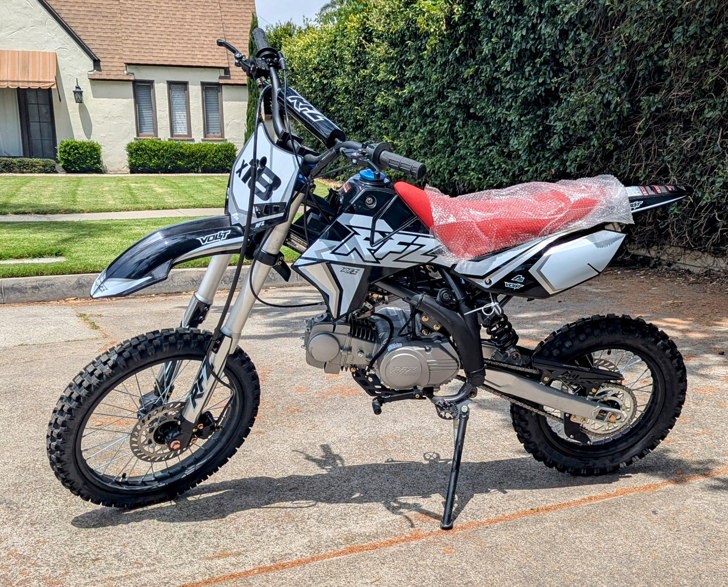 Apollo DB-X18 125