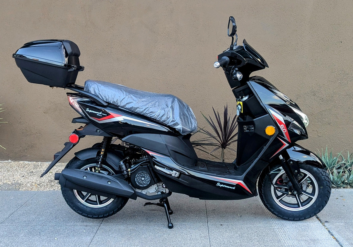Supermach Flash 50