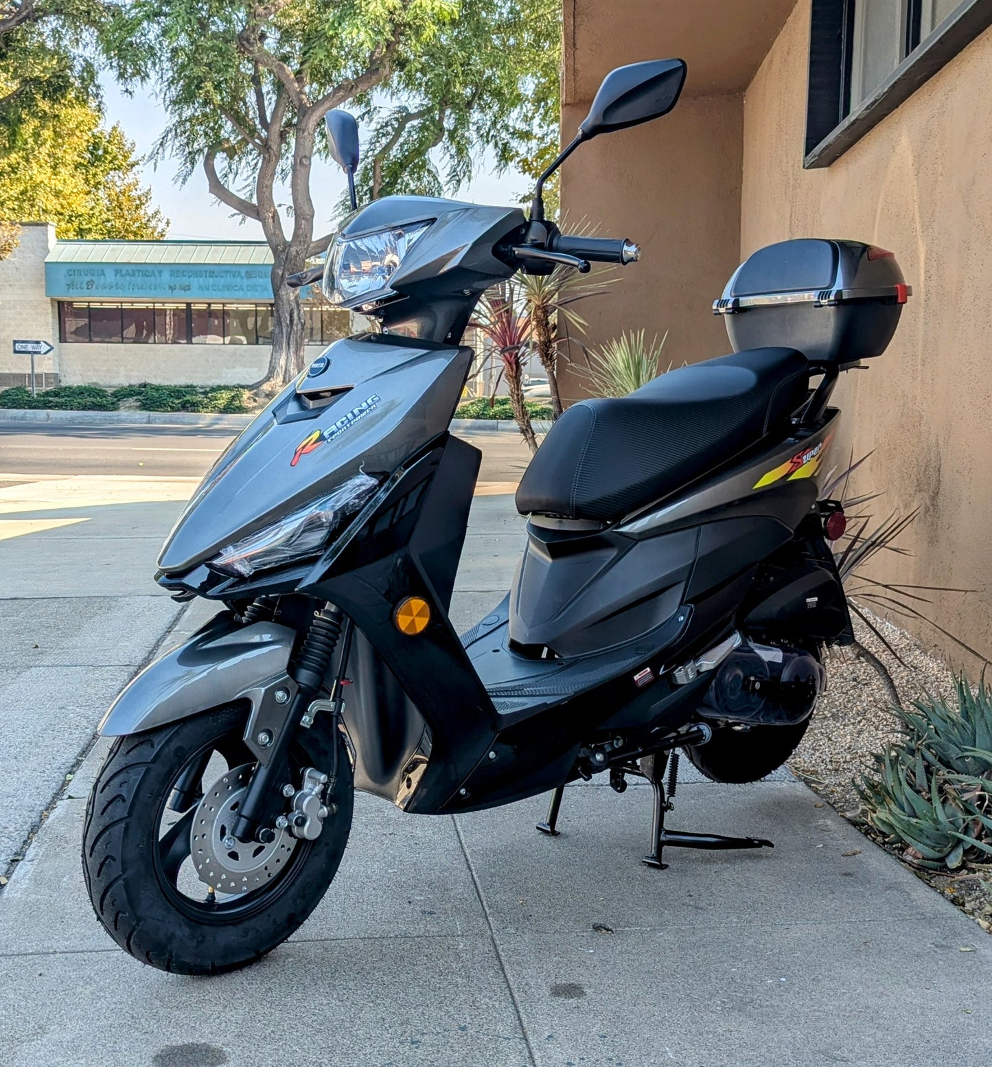Roketa Super 50cc
