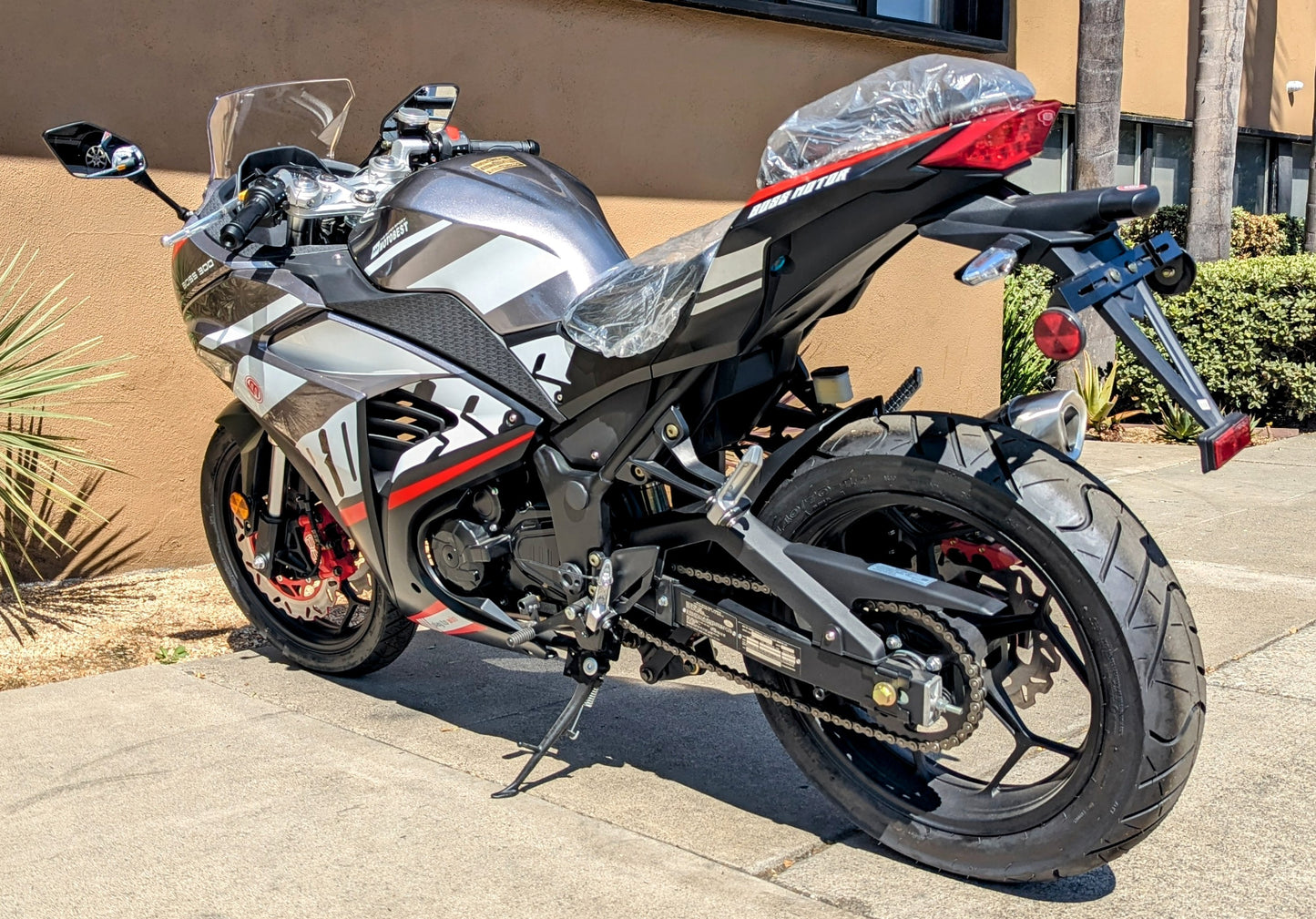 CRT Boss Motor 300cc DF300RTS Sport Bike