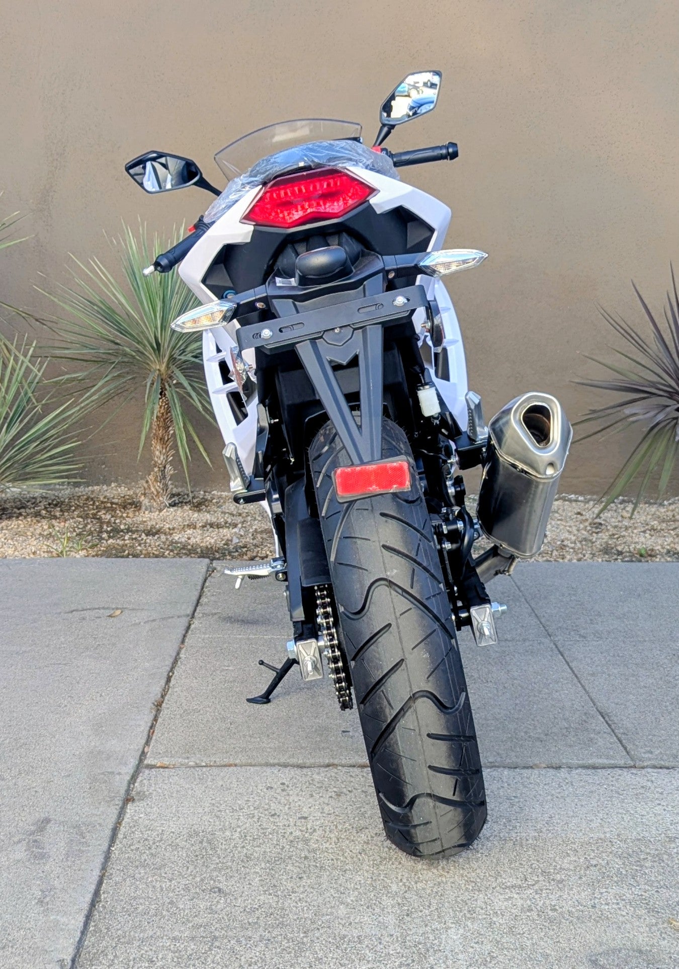 Boom BD250-5 250cc EFI Motorcycle