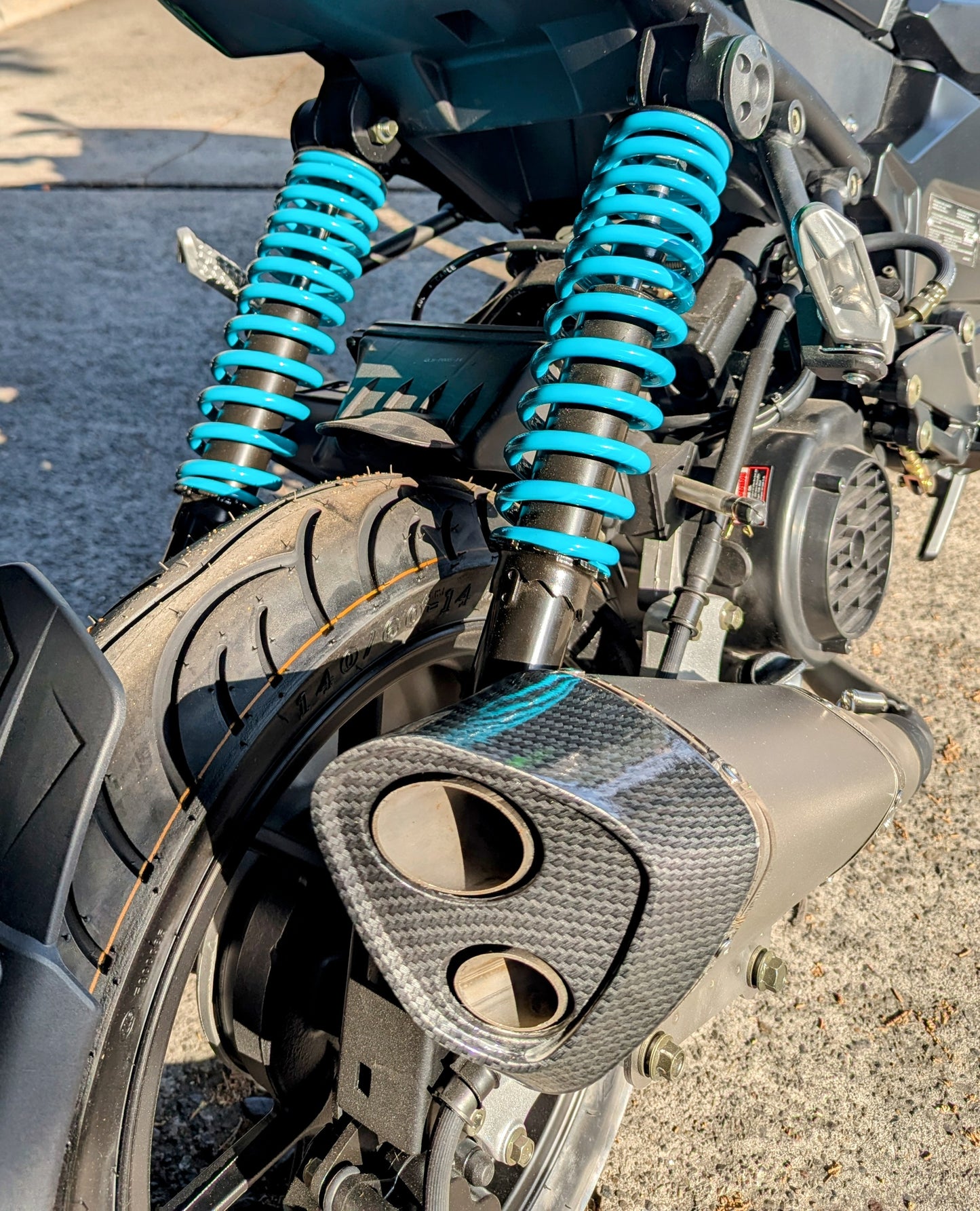 CRT Boss Motor Dragon 200 DF200SST