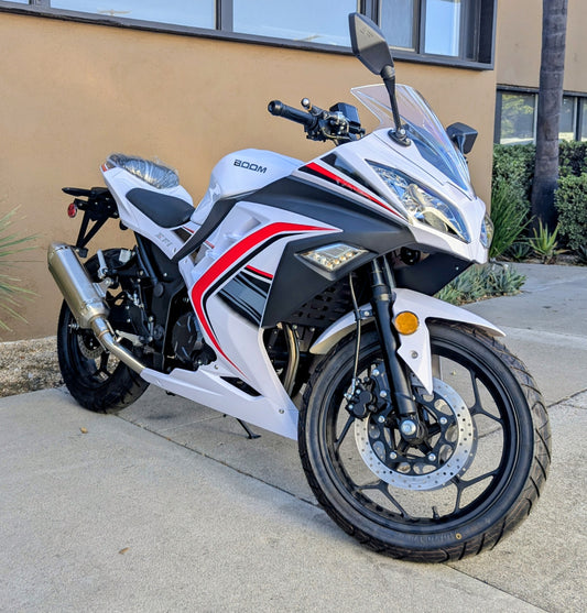 Boom BD250-5 250cc EFI Motorcycle