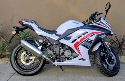 Boom BD250-5 250cc EFI Motorcycle