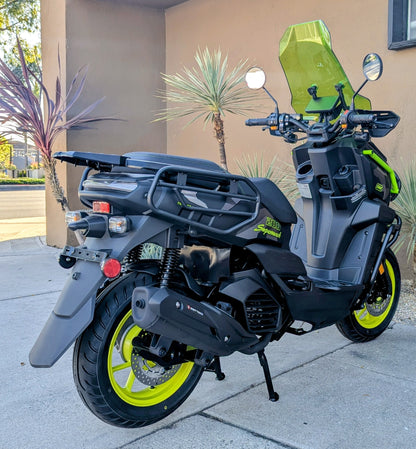 Supermach Tank 200 DLX 200cc EFI Scooter